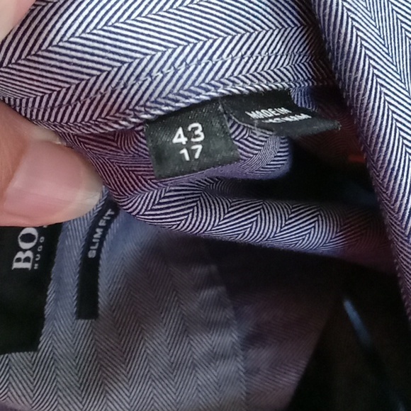 HUGO BOSS MENS 42 / 17 Shirt Top PREOWNED Used Long Sleeve GRAY Work - Picture 7 of 8